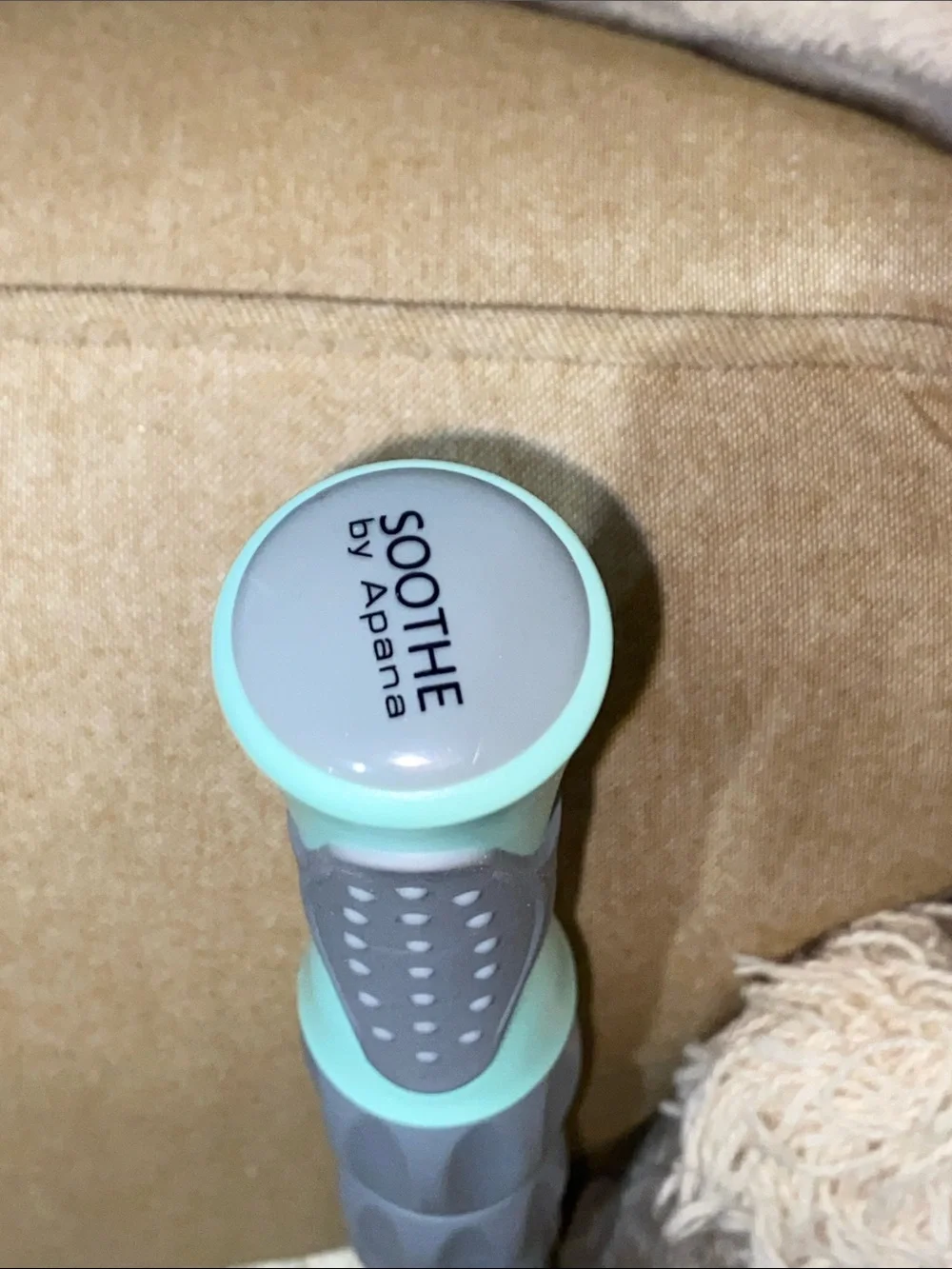 🩶💚🩵🩶NWOT Soothe by Apana Gray & Mint Massage Stick Roller